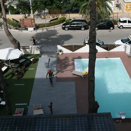 Apart Otel Felicioni 3*