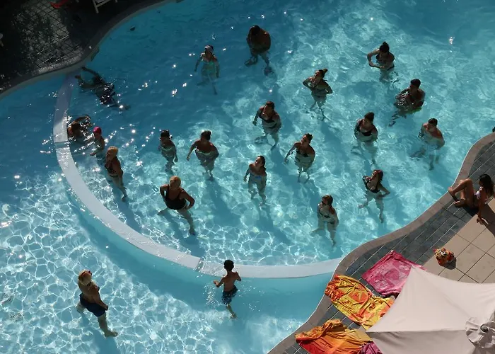 Felicioni מלון דירות