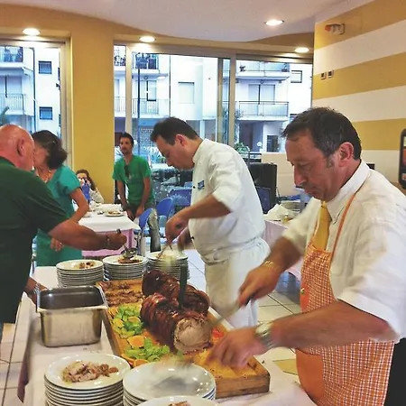 Aparthotel Felicioni