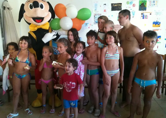 Felicioni Aparthotel 3*